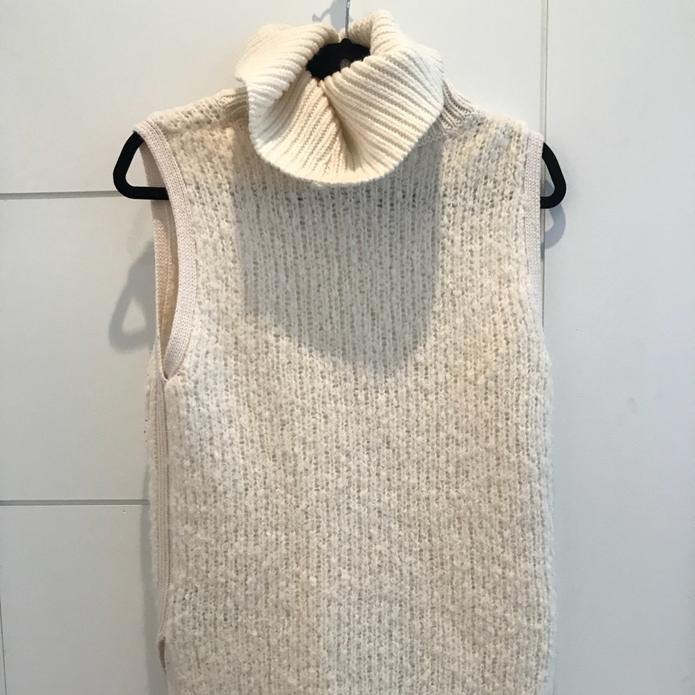 Rag & Bone Sleeveless Turtleneck, Ivory